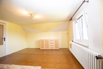 Prodej chaty / chalupy 89 m², Svépravice