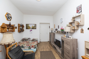 Byt 1+1 v 1 NP - Prodej nájemního domu 435 m², Ústí nad Labem
