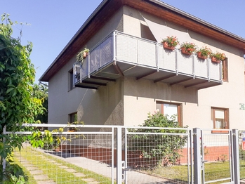 Prodej domu 202 m², Hostivice