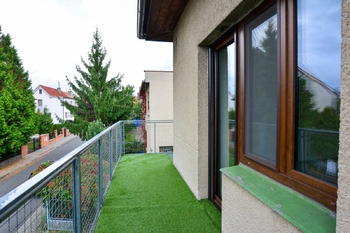 Prodej domu 202 m², Hostivice