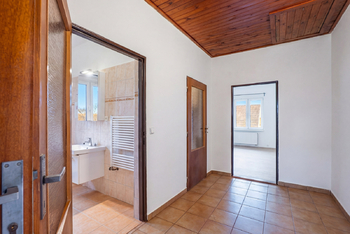 Prodej domu 202 m², Hostivice