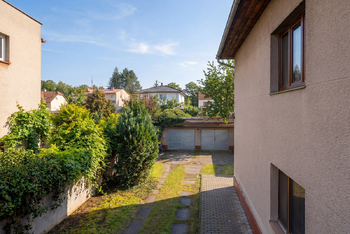 Prodej domu 202 m², Hostivice