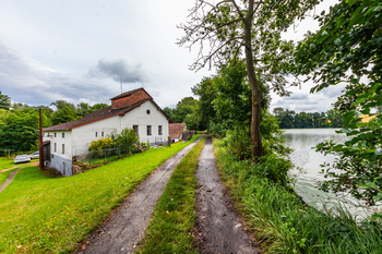 Prodej domu 589 m², Jankov