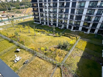 Výhled z pokoje - Pronájem bytu 2+kk v osobním vlastnictví 57 m², Praha 9 - Vysočany