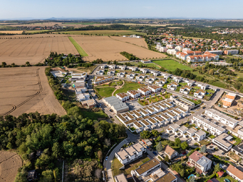 Prodej pozemku 969 m², Praha 6 - Lysolaje