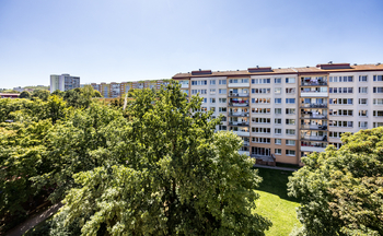 Výhled z bytu - Pronájem bytu 1+1 v osobním vlastnictví 27 m², Most