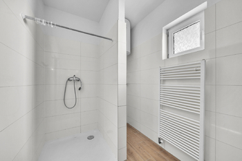 Pronájem obchodních prostor 30 m², Lysá nad Labem