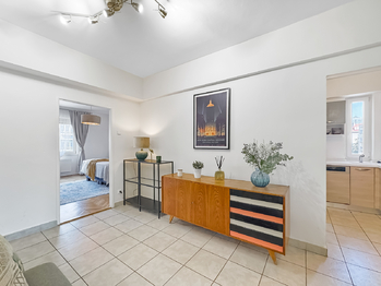 Prodej bytu 3+1 v osobním vlastnictví 84 m², Praha 10 - Vršovice