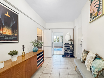 Prodej bytu 3+1 v osobním vlastnictví 84 m², Praha 10 - Vršovice