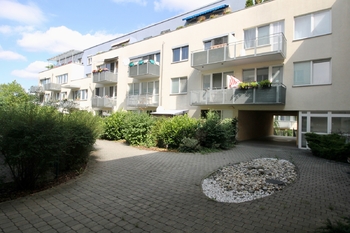 Pronájem bytu 2+kk v osobním vlastnictví 54 m², Praha 9 - Hostavice