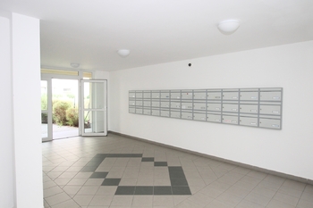 Pronájem bytu 2+kk v osobním vlastnictví 54 m², Praha 9 - Hostavice