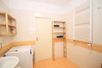 Pronájem bytu 2+kk v osobním vlastnictví 54 m², Praha 9 - Hostavice