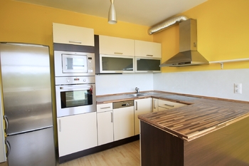 Pronájem bytu 2+kk v osobním vlastnictví 54 m², Praha 9 - Hostavice