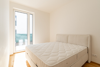 ložnice - Pronájem bytu 2+kk v osobním vlastnictví 52 m², Praha 4 - Chodov
