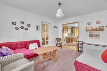 Prodej domu 157 m², Mžany