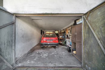 Prodej domu 157 m², Mžany
