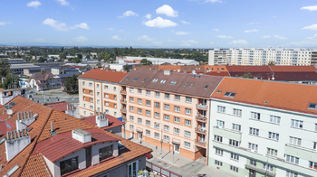 Pohled zepředu - Prodej bytu 3+kk v osobním vlastnictví 64 m², Hradec Králové