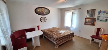 Obývací pokoj / ložnice - Prodej domu 38 m², Studnice