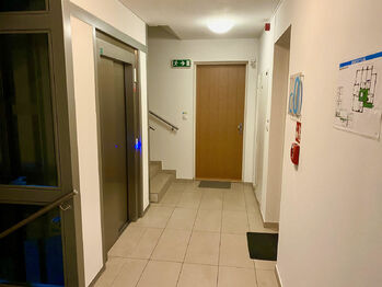Pronájem bytu 1+kk v osobním vlastnictví 41 m², Praha 7 - Holešovice