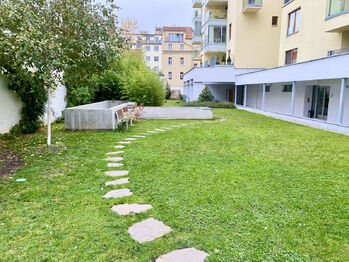 Pronájem bytu 1+kk v osobním vlastnictví 41 m², Praha 7 - Holešovice