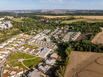 Prodej pozemku 1353 m², Praha 6 - Lysolaje