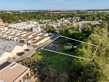 Prodej pozemku 1353 m², Praha 6 - Lysolaje