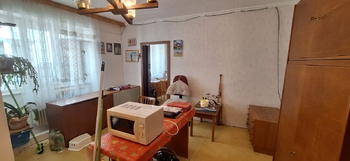 Pokoj v 1. domě - Prodej domu 81 m², Rousínov