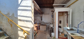 Kůlna a WC  - Prodej domu 81 m², Rousínov
