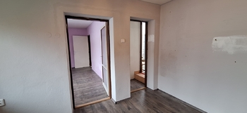 Druhý pokoj v 1. patře - Prodej domu 81 m², Rousínov