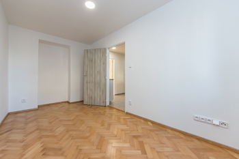 Pronájem bytu 3+1 v osobním vlastnictví 56 m², Praha 5 - Zbraslav