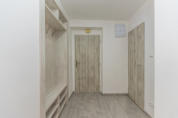 Pronájem bytu 3+1 v osobním vlastnictví 56 m², Praha 5 - Zbraslav