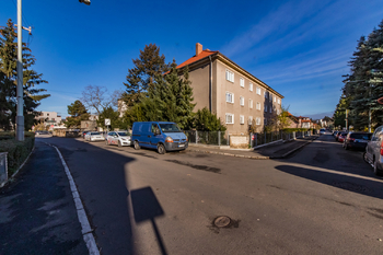 Pronájem bytu 3+1 v osobním vlastnictví 56 m², Praha 5 - Zbraslav