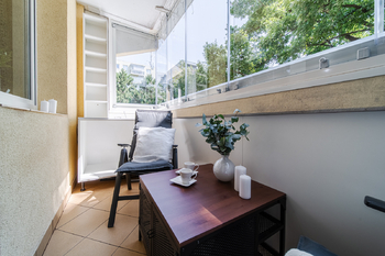 Prodej bytu 5+kk, 78 m², se zaskleným balkónem, v klidné lokalitě, ulice Uzbecká, Brno‑Bohunice - Prodej bytu 5+kk v družstevním vlastnictví 78 m², Brno