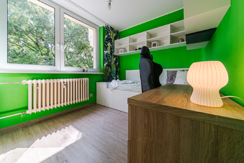 Prodej bytu 5+kk, 78 m², se zaskleným balkónem, v klidné lokalitě, ulice Uzbecká, Brno‑Bohunice - Prodej bytu 5+kk v družstevním vlastnictví 78 m², Brno