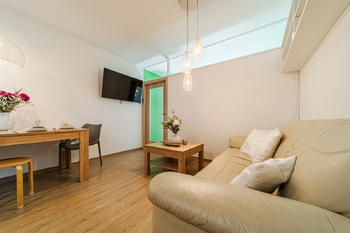 Prodej bytu 5+kk, 78 m², se zaskleným balkónem, v klidné lokalitě, ulice Uzbecká, Brno‑Bohunice - Prodej bytu 5+kk v družstevním vlastnictví 78 m², Brno