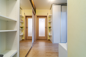 Prodej bytu 5+kk, 78 m², se zaskleným balkónem, v klidné lokalitě, ulice Uzbecká, Brno‑Bohunice - Prodej bytu 5+kk v družstevním vlastnictví 78 m², Brno