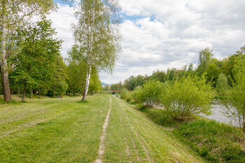  +420 739 604 767 I www.vaclavadamcik.cz I vaclav.adamcik@re-max.cz - Pronájem bytu 1+kk v osobním vlastnictví 42 m², Frýdek-Místek