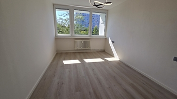 Ložnice - Pronájem bytu 2+kk v osobním vlastnictví 40 m², Praha 8 - Karlín