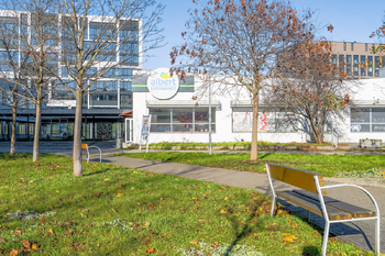 Pronájem bytu 2+kk v osobním vlastnictví 40 m², Praha 8 - Karlín
