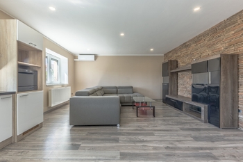 Prodej domu 79 m², Bašť