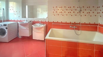 Prodej domu 400 m², Vysoká