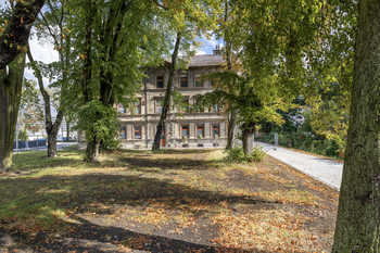 Prodej jiných prostor 180 m², Kladno