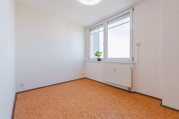 Pronájem bytu 2+kk v osobním vlastnictví 39 m², Praha 8 - Troja