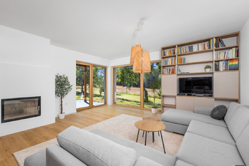 obývací pokoj s kuchyní - Prodej domu 138 m², Libníč