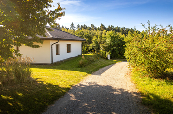 příjezdová cesta - Prodej domu 138 m², Libníč