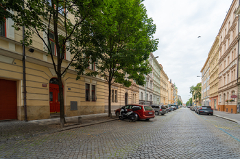 Prodej bytu 3+kk v osobním vlastnictví 72 m², Praha 3 - Vinohrady