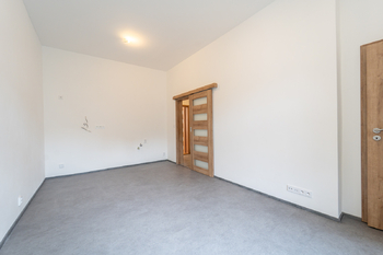 Prodej bytu 3+kk v osobním vlastnictví 72 m², Praha 3 - Vinohrady