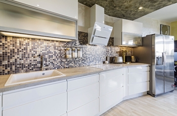 Kuchyňský kout na zakázku - Prodej bytu 3+kk v osobním vlastnictví 81 m², Praha 9 - Vysočany