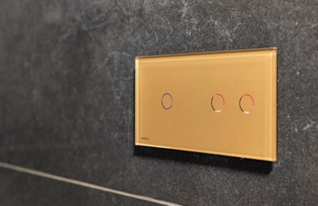Skleněné vypínače a zásuvky - Prodej bytu 3+kk v osobním vlastnictví 81 m², Praha 9 - Vysočany