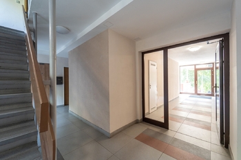 Prodej bytu 4+1 v osobním vlastnictví 88 m², Praha 5 - Košíře